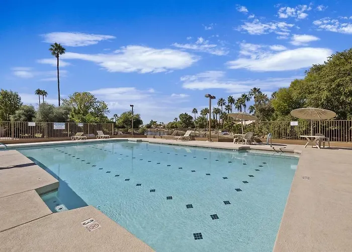 Apartment On The W/ Pool, Hot Tub & Tennis Chandler